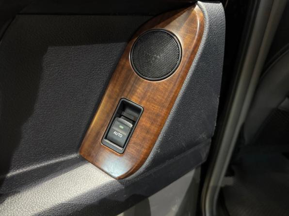 Toyota Land Cruiser Prado 150 Series с пробегом 2010 года, цена 2 470 000 рублей, 201780 км, внедорожник, Автокод Объявления
