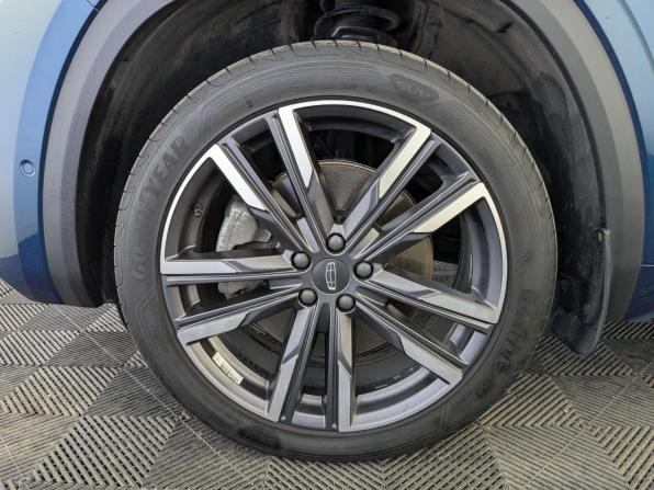 Geely Monjaro I с пробегом 2024 года, цена 3 335 000 рублей, 50421 км, внедорожник, Автокод Объявления