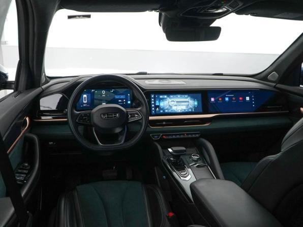 Geely Monjaro I с пробегом 2023 года, цена 3 049 977 рублей, 62724 км, внедорожник, Автокод Объявления