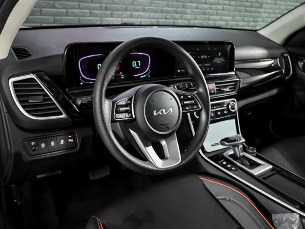 Kia Seltos II с пробегом 2026 года, цена 2 890 000 рублей, 62 км, внедорожник, Автокод Объявления