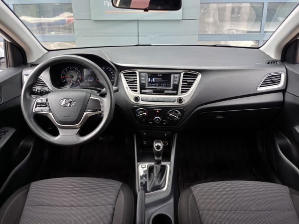 Hyundai Solaris II Рестайлинг с пробегом 2021 года, цена 1 539 000 рублей, 107691 км, седан, Автокод Объявления