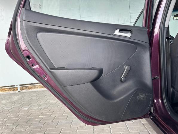 Hyundai Solaris I с пробегом 2012 года, цена 880 000 рублей, 91731 км, седан, Автокод Объявления