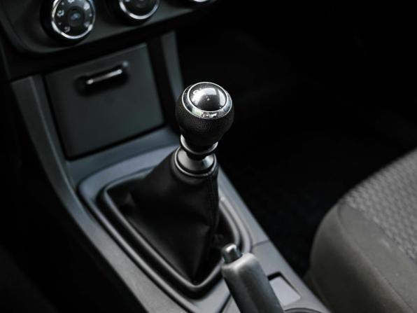 Toyota Corolla XI (E160 E170 E180) с пробегом 2013 года, цена 1 030 000 рублей, 167241 км, седан, Автокод Объявления