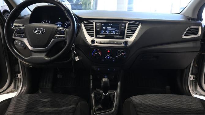 Hyundai Solaris II с пробегом 2019 года, цена 1 150 000 рублей, 169112 км, седан, Автокод Объявления