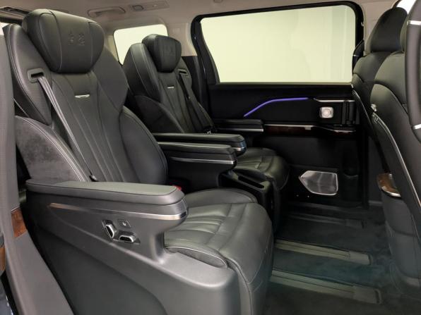 Hongqi HQ9 с пробегом 2022 года, цена 4 100 000 рублей, 80040 км, минивэн, Автокод Объявления