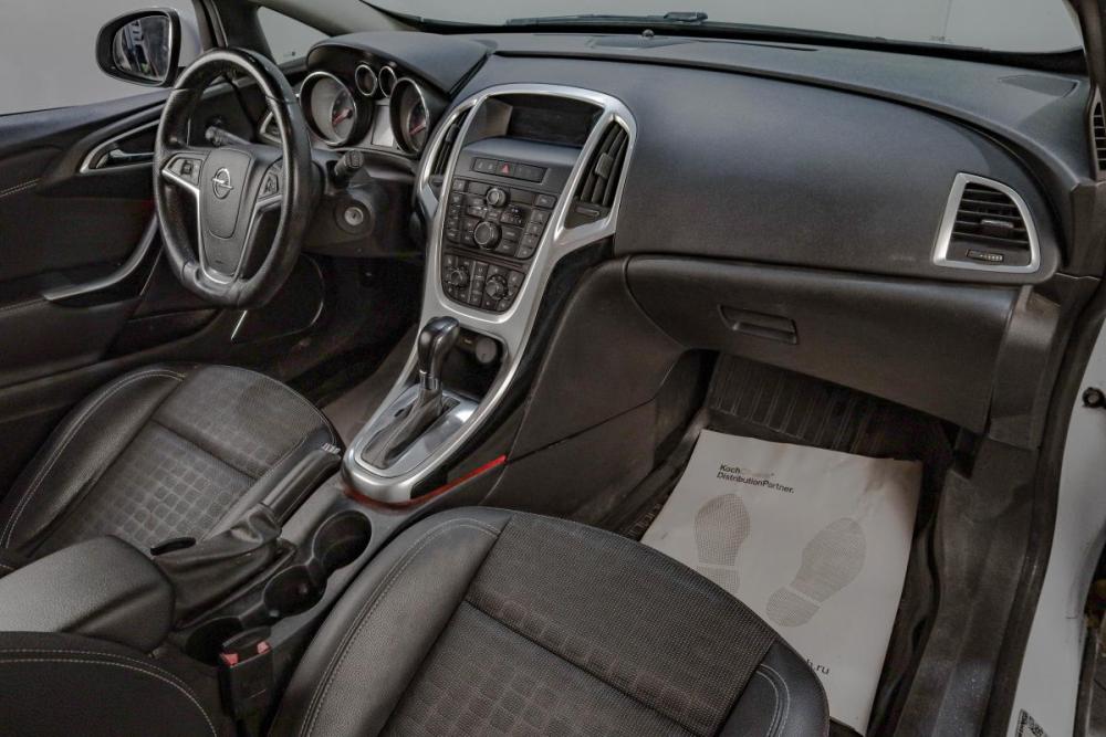 Opel Astra J Рестайлинг Челябинск  - изображение 8