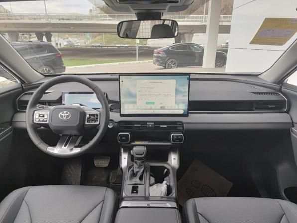 Toyota RAV4 VI (XA60) с пробегом 2026 года, цена 4 099 000 рублей, 13 км, внедорожник, Автокод Объявления