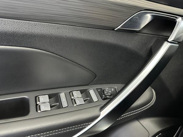 Geely Atlas Pro с пробегом 2023 года, цена 2 255 000 рублей, 30001 км, внедорожник, Автокод Объявления
