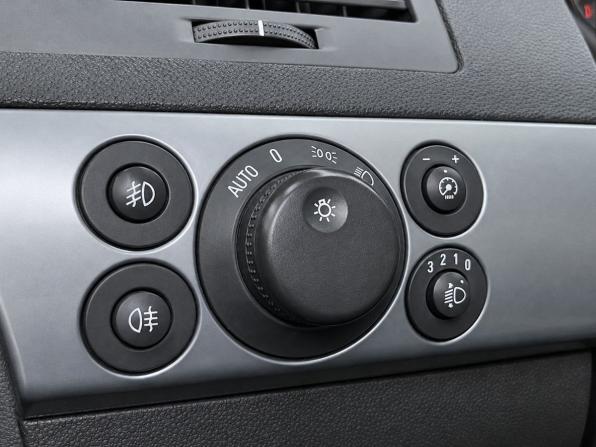 Opel Astra H Рестайлинг с пробегом 2014 года, цена 639 000 рублей, 252445 км, универсал, Автокод Объявления