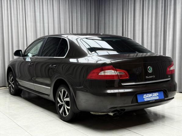 Skoda Superb II с пробегом 2012 года, цена 949 000 рублей, 208000 км, лифтбек, Автокод Объявления