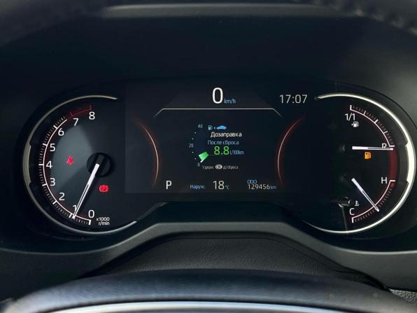 Toyota RAV4 V (XA50) с пробегом 2022 года, цена 3 069 000 рублей, 129456 км, внедорожник, Автокод Объявления