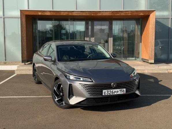 Changan Lamore с пробегом 2023 года, цена 2 549 000 рублей, 3332 км, седан, Автокод Объявления