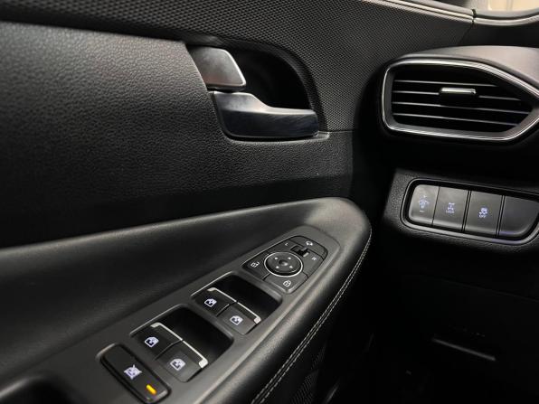 Hyundai Santa Fe IV с пробегом 2020 года, цена 2 830 000 рублей, 133399 км, внедорожник, Автокод Объявления