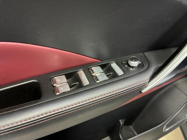 Geely Coolray I с пробегом 2021 года, цена 1 775 000 рублей, 44000 км, внедорожник, Автокод Объявления
