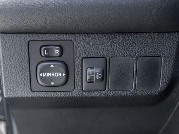Toyota RAV4 IV (XA40) Рестайлинг с пробегом 2015 года, цена 2 049 000 рублей, 147617 км, внедорожник, Автокод Объявления