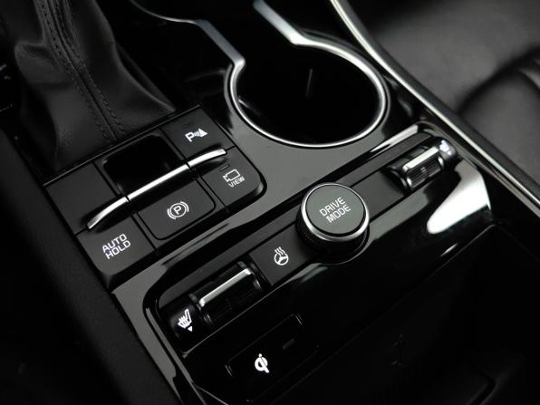 Kia K5 III с пробегом 2020 года, цена 2 489 000 рублей, 90299 км, седан, Автокод Объявления