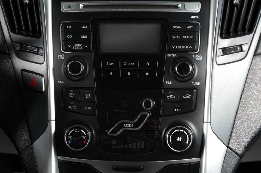 Hyundai Sonata VI (YF) Тюмень  - изображение 17