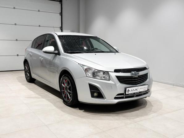 Chevrolet Cruze I Рестайлинг с пробегом 2014 года, цена 740 286 рублей, 234300 км, хэтчбек, Автокод Объявления