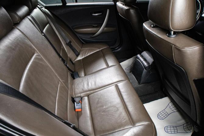 BMW 1 серии I (E81/E82/E87/E88) с пробегом 2006 года, цена 749 000 рублей, 307038 км, хэтчбек, Автокод Объявления
