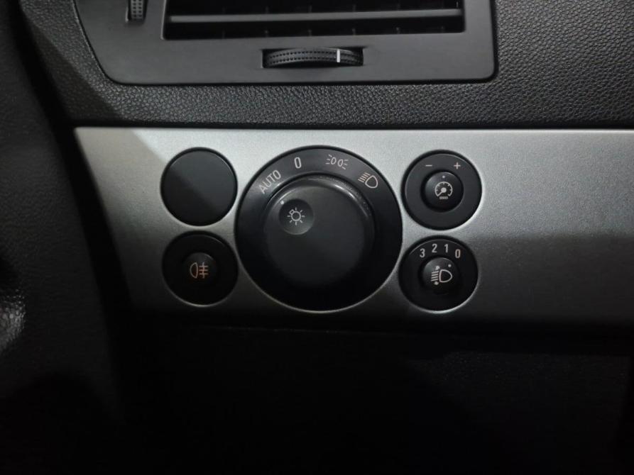 Opel Astra H Рестайлинг Альметьевск  - изображение 20