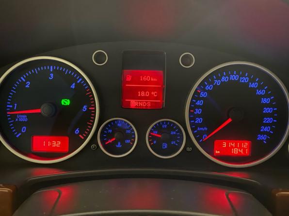 Volkswagen Touareg I с пробегом 2006 года, цена 599 000 рублей, 314000 км, внедорожник, Автокод Объявления