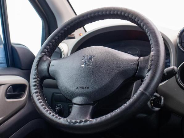 Peugeot Partner II с пробегом 2008 года, цена 495 000 рублей, 285468 км, компактвэн, Автокод Объявления