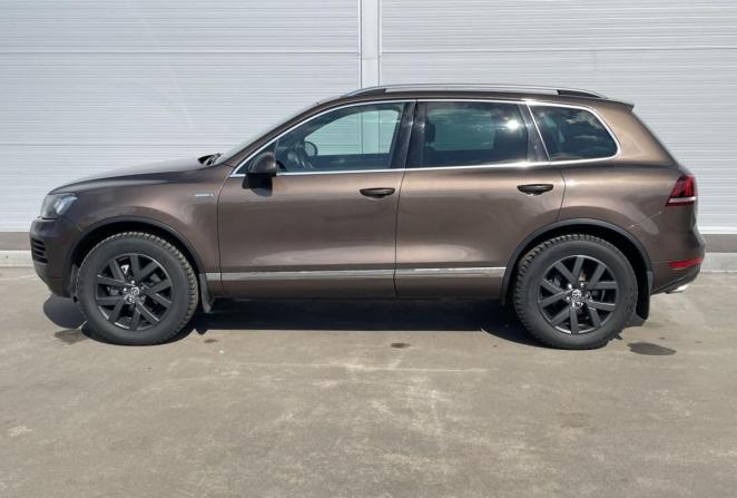 Volkswagen Touareg II Рестайлинг с пробегом 2014 года, цена 2 120 000 рублей, 230634 км, внедорожник, Автокод Объявления