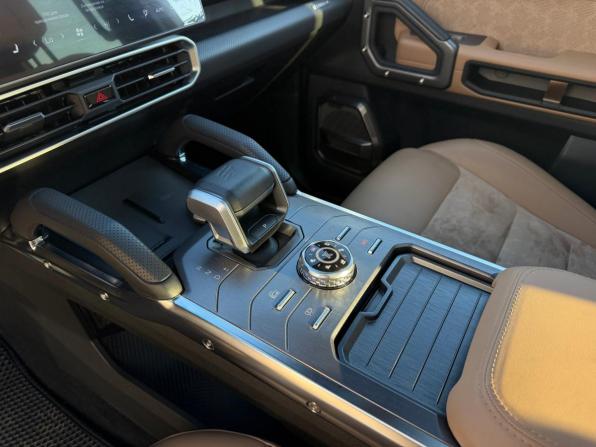 JETOUR T2 с пробегом 2024 года, цена 3 500 000 рублей, 33200 км, внедорожник, Автокод Объявления