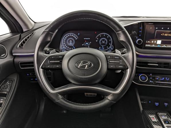 Hyundai Sonata VIII (DN8) с пробегом 2021 года, цена 2 600 000 рублей, 60500 км, седан, Автокод Объявления
