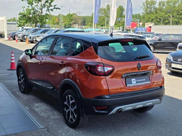 Renault Kaptur I с пробегом 2019 года, цена 1 270 000 рублей, 118948 км, внедорожник, Автокод Объявления