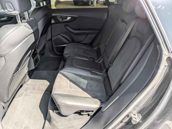 Audi Q8 I (4M) с пробегом 2022 года, цена 9 600 000 рублей, 45364 км, внедорожник, Автокод Объявления