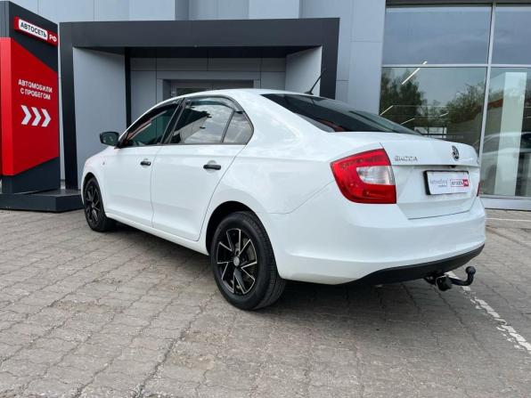 Skoda Rapid I с пробегом 2016 года, цена 746 720 рублей, 304916 км, лифтбек, Автокод Объявления