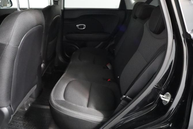 Kia Soul II Рестайлинг с пробегом 2018 года, цена 1 449 000 рублей, 105000 км, хэтчбек, Автокод Объявления