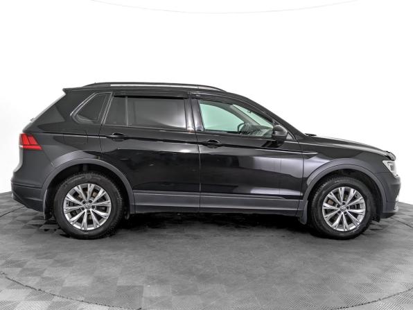 Volkswagen Tiguan II с пробегом 2019 года, цена 2 170 000 рублей, 112445 км, внедорожник, Автокод Объявления