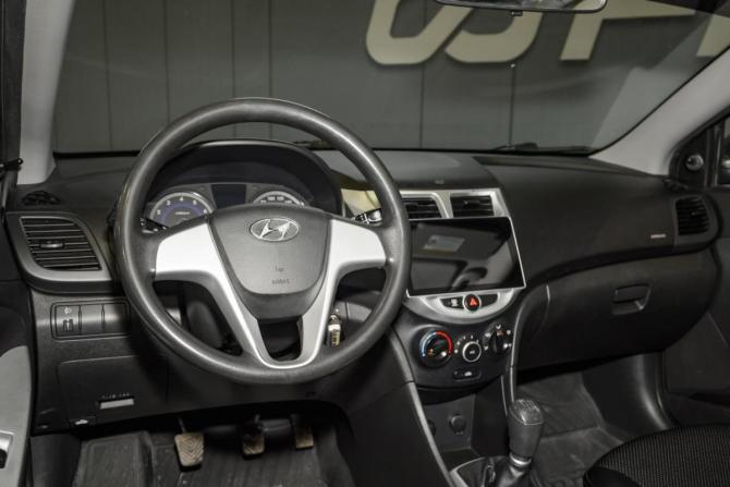 Hyundai Solaris I с пробегом 2011 года, цена 729 000 рублей, 203916 км, седан, Автокод Объявления