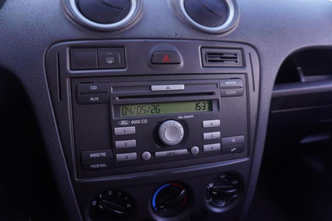 Ford Fusion I Рестайлинг с пробегом 2008 года, цена 390 000 рублей, 262000 км, хэтчбек, Автокод Объявления