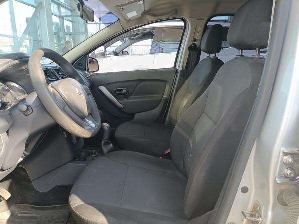 Renault Logan II с пробегом 2014 года, цена 501 000 рублей, 157000 км, седан, Автокод Объявления