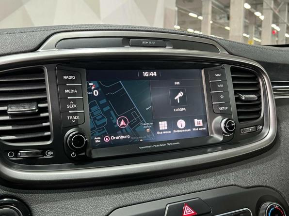 Kia Sorento III Prime Рестайлинг с пробегом 2017 года, цена 2 790 000 рублей, 123471 км, внедорожник, Автокод Объявления