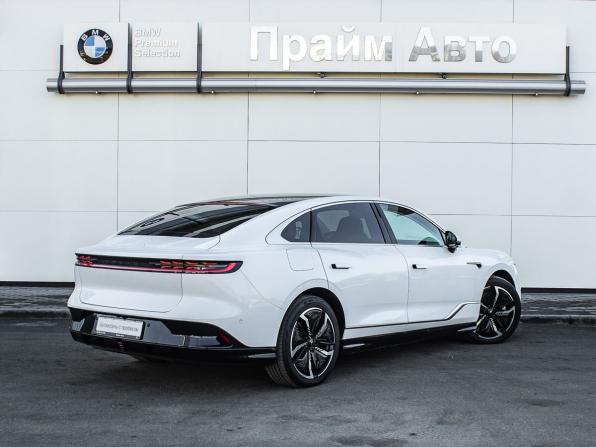 Voyah Passion I с пробегом 2023 года, цена 4 200 000 рублей, 4764 км, седан, Автокод Объявления