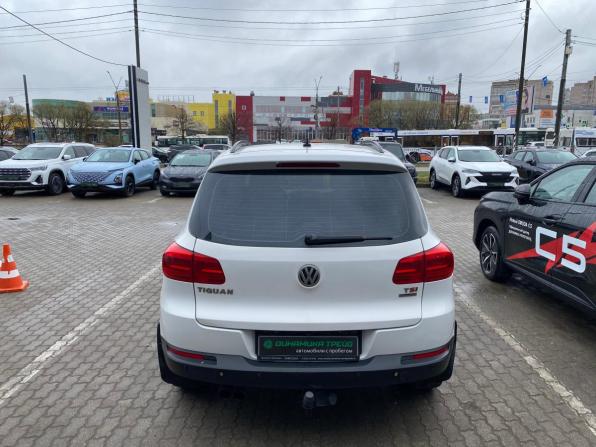 Volkswagen Tiguan I Рестайлинг с пробегом 2012 года, цена 1 035 000 рублей, 190130 км, внедорожник, Автокод Объявления