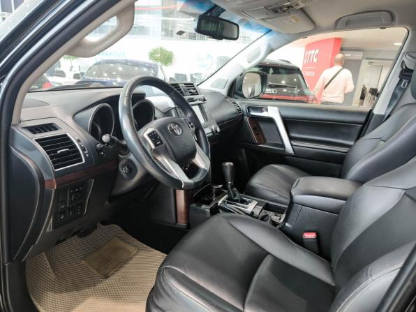 Toyota Land Cruiser Prado 150 Series Рестайлинг 1 с пробегом 2017 года, цена 4 250 000 рублей, 188772 км, внедорожник, Автокод Объявления