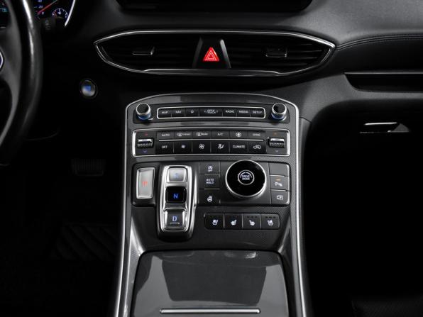Hyundai Santa Fe IV Рестайлинг с пробегом 2020 года, цена 3 087 315 рублей, 53011 км, внедорожник, Автокод Объявления