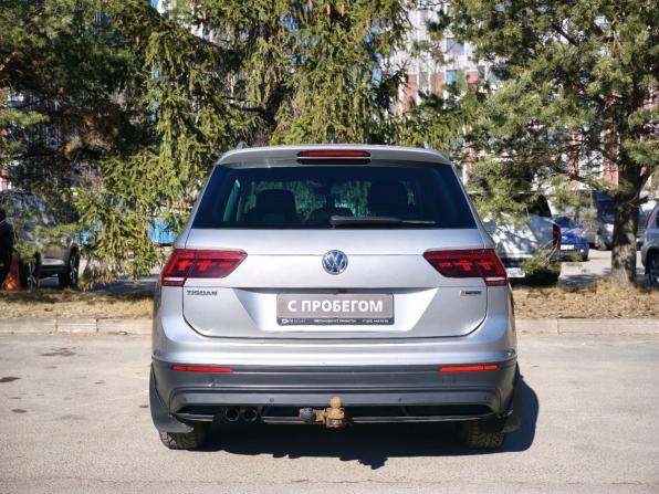 Volkswagen Tiguan II с пробегом 2018 года, цена 1 830 000 рублей, 225656 км, внедорожник, Автокод Объявления