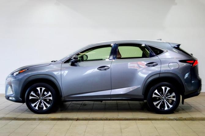 Lexus NX I Рестайлинг с пробегом 2019 года, цена 3 445 000 рублей, 60169 км, внедорожник, Автокод Объявления