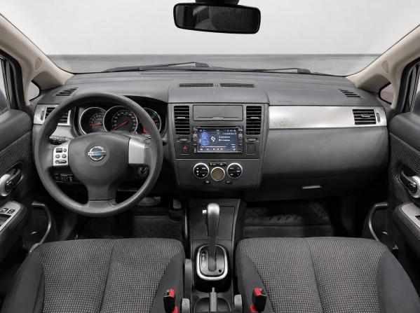 Nissan Tiida I Рестайлинг с пробегом 2011 года, цена 609 000 рублей, 230000 км, хэтчбек, Автокод Объявления