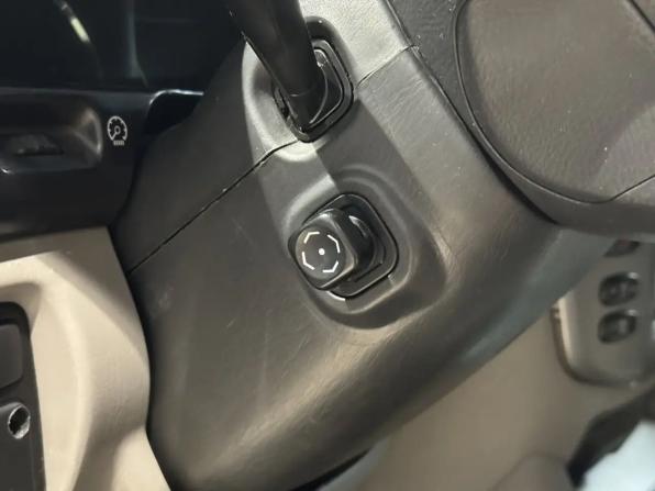 Toyota Land Cruiser 100 Series Рестайлинг 1 с пробегом 2004 года, цена 2 050 000 рублей, 302000 км, внедорожник, Автокод Объявления