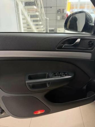 Skoda Octavia II (A5) Рестайлинг с пробегом 2013 года, цена 960 000 рублей, 124600 км, лифтбек, Автокод Объявления