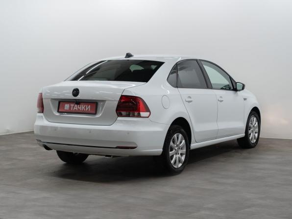 Volkswagen Polo V Рестайлинг с пробегом 2016 года, цена 1 050 000 рублей, 135216 км, седан, Автокод Объявления