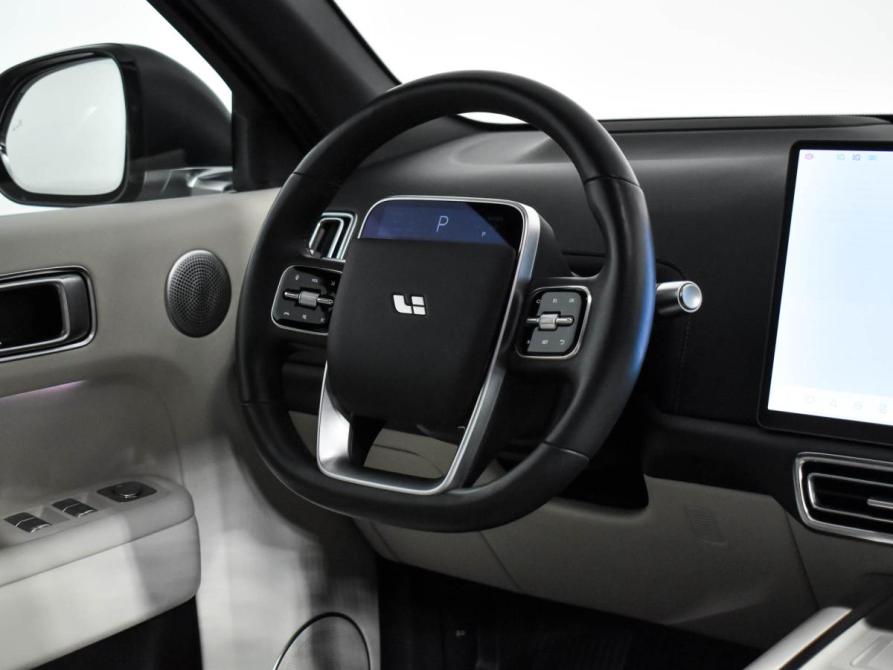 Li Auto (Lixiang) L9 I Рестайлинг Санкт-Петербург  - изображение 18