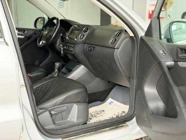 Volkswagen Tiguan I Рестайлинг с пробегом 2012 года, цена 1 349 000 рублей, 159389 км, внедорожник, Автокод Объявления